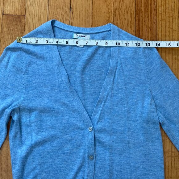 Old Navy V Neck Light Blue Cardigan - Picture 4 of 7